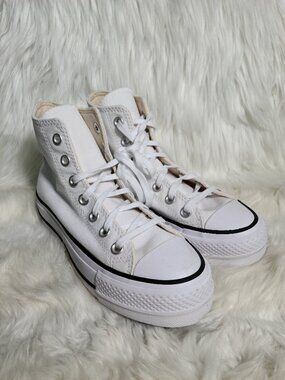 Converse Chuck Taylor All Star High Top White Women 5 NWOB